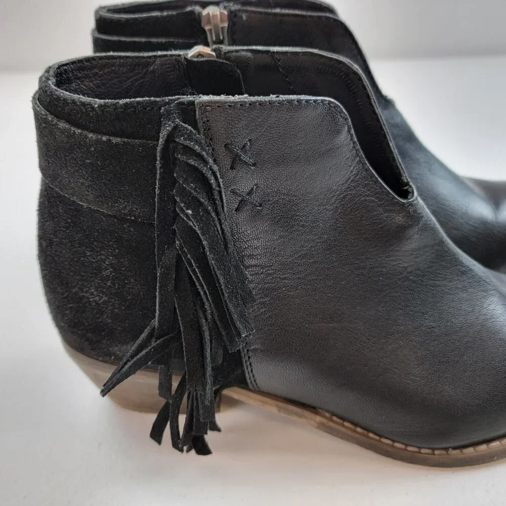 DIBA True Black Leather Fringe Bootie Women's 7.5 Block Heel 2